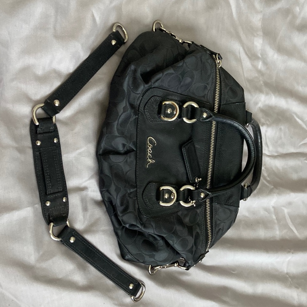 Coach No F15443 Signature Ashley Sateen Satchel Handbag Purse Bag Black